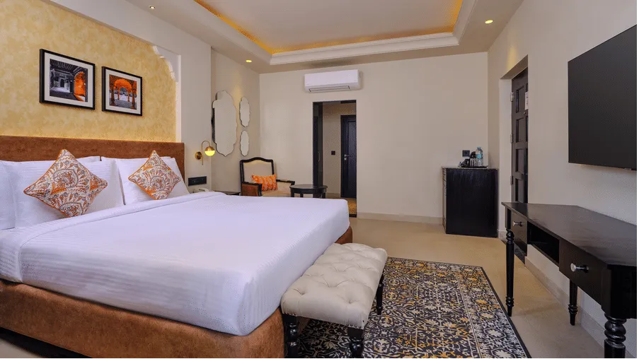 Superior King Room